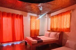 Accommodation: Cattleya Small