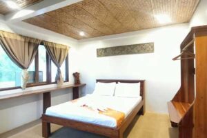 Accommodation: Heron
