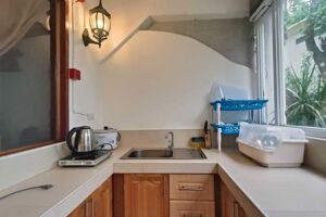 Accommodation: Humming Bird