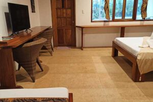 Accommodation: Kingfisher
