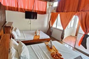 Accommodation: Phoenix